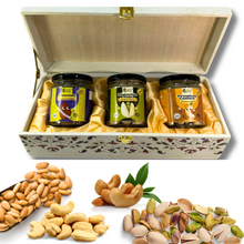 Load image into Gallery viewer, Dry Fruits Gift Box for Diwali - Roasted Almonds, Roasted Cashews, Pistachios
